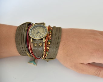 Montre en cuir, Montre de style Boho, Montre ancienne, Bracelet empilable, Montre-bracelet pour femmes, Montre à manchette en cuir pour femmes