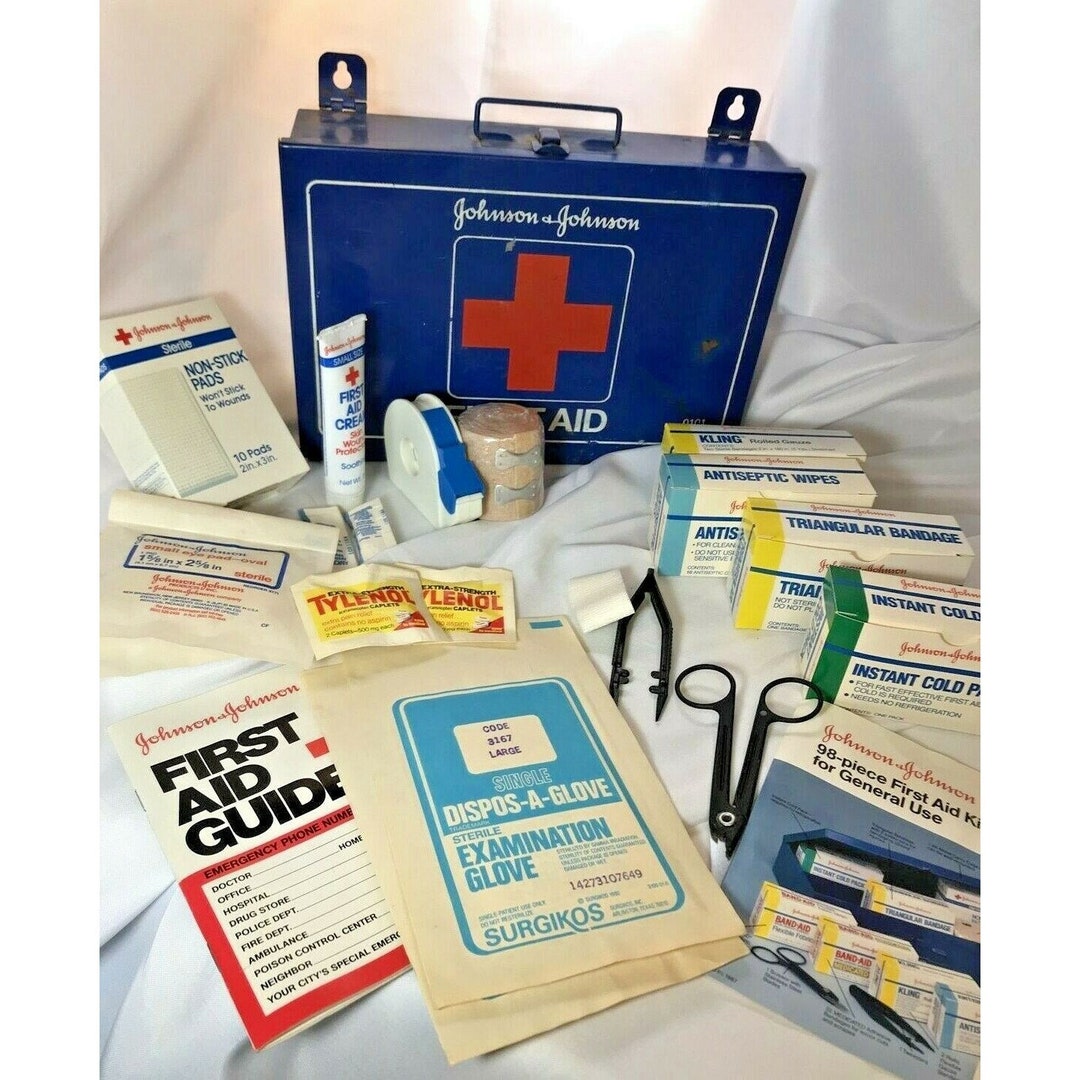 Vintage Johnson & Johnson First Aid Kit Metal Box 8161 Most Etsy