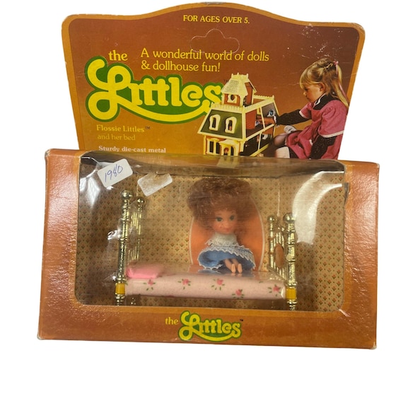 マテル　the Littles   Flossie 3 Mattel the Littles Vintage Dollhouse Set - Flossie Hedy Dolls