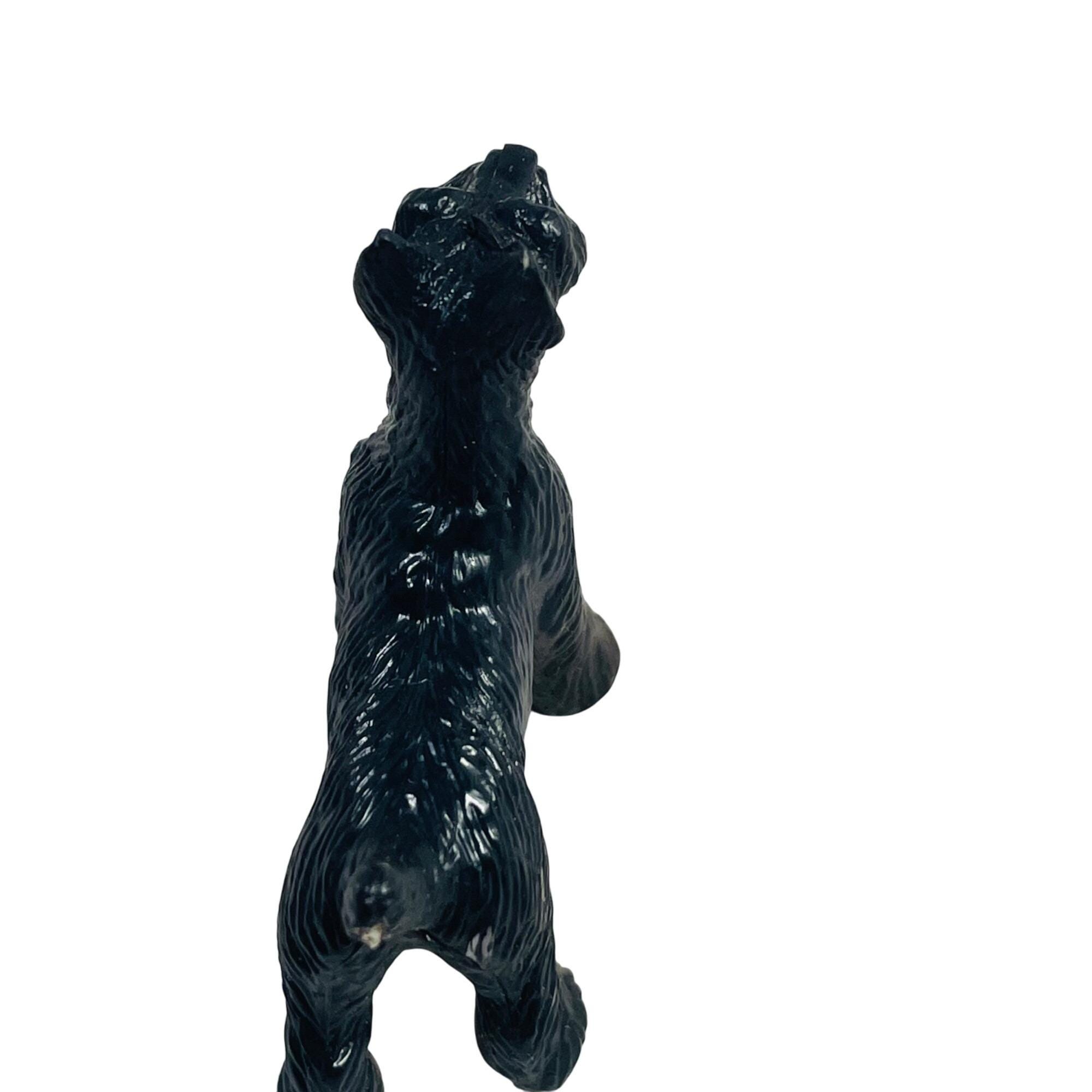 ヴィンテージ シュナウザー犬フィギュア 黒と白のゴム製おもちゃ