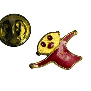 Boy Scouts of America BSA B.S.A. Cubs Webelos Showman Activity Badge Award Pin