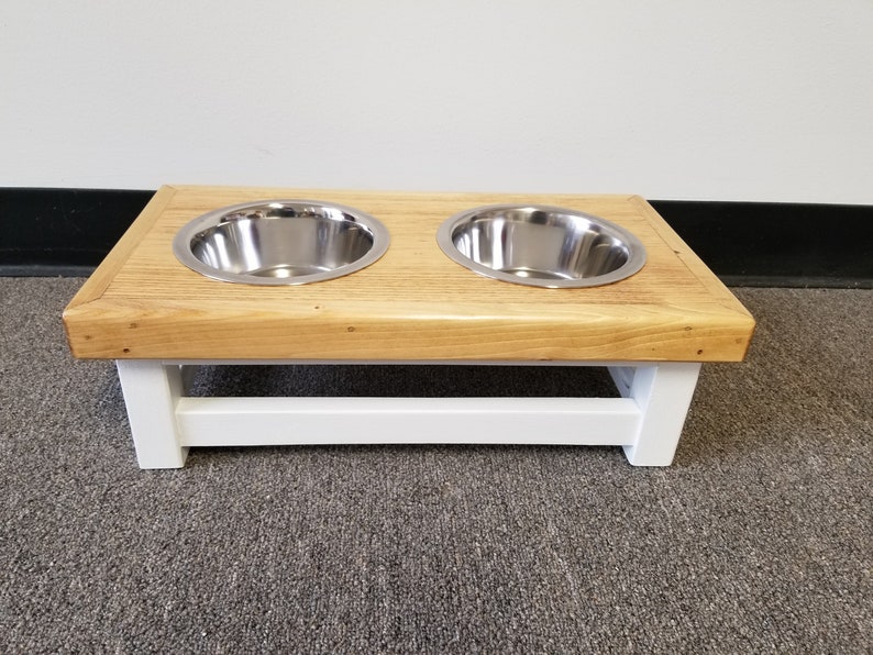 16 inch elevated dog feeder 16 inch elevated dog feeder