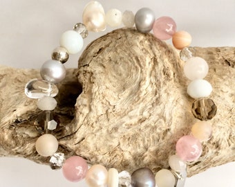 Gemstone Bracelet Mala Bracelet with Rose Quartz and Rodonith, Freshwaterpearls and Agate.Chakrabracelet