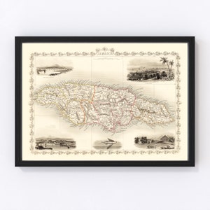 Pode incluir: Um mapa antigo da Jamaica, impresso em preto e branco com acentos vermelhos e amarelos. O mapa mostra os condados e par&oacute;quias da ilha, com vistas inseridas de Kingston, Spanish Town e das Blue Mountains.