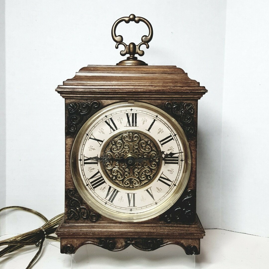 Vintage SPARTUS Electric Kitchen Wall Clock 9 X 6 Etsy