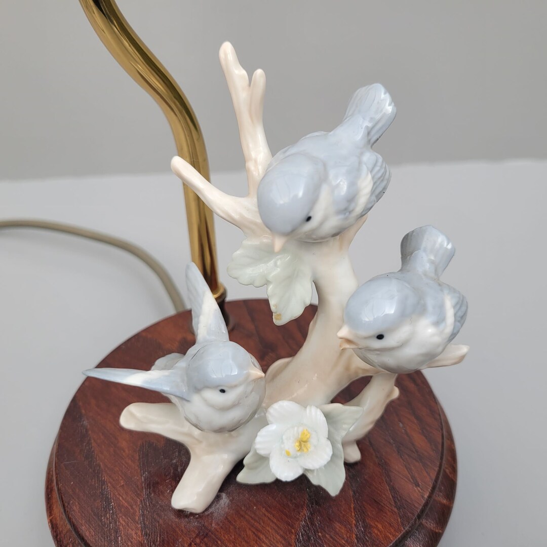 Vintage Lampstand 3 Porcelain Birds on a Flowering Branch Small Table