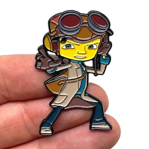 Psychonauts for PS, Razputin &quot;Raz&quot; Aquato 1.75” pin and magnet - retro game art - retro gaming pin
