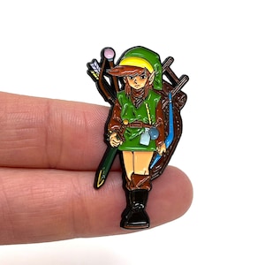 The Legend of Zelda - Link traveling Hyrule enamel pin or magnet - Classic NES game art - retro gaming