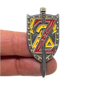 Legend of Zelda: A Link to the Past voor SNES, Sword and Shield-embleem 2" geëmailleerde metalen pin en magneet - Klassieke SNES-gamekunst - retro gamekunst