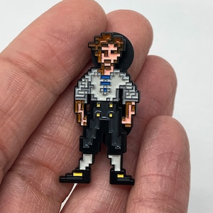 The Secret of Monkey Island - Guybrush Threepwood enamel pin or magnet - Classic PC game enamel pin - retro gaming
