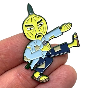 PaRappa the Rapper for PS1, Chop Chop Master Onion 1.75” enamel pin and magnet - retro game art - retro gaming pin