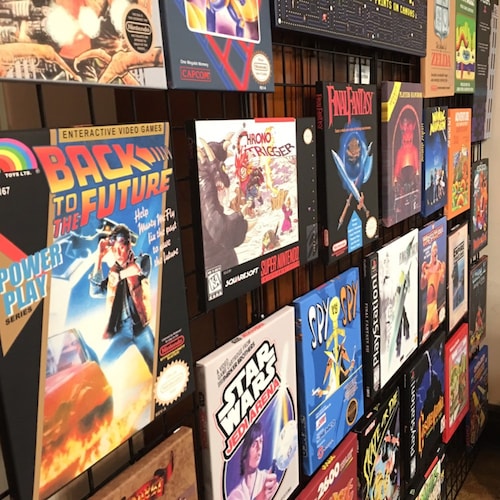 ザ・シンプソンズ：バートマンが NES 用ラジオアクティブマンと