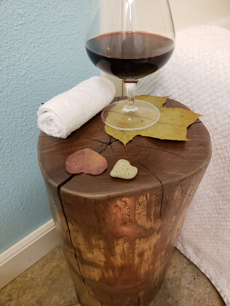 Log Table / Tree Stump / Side Table / Night Stand / Stool / Accent
