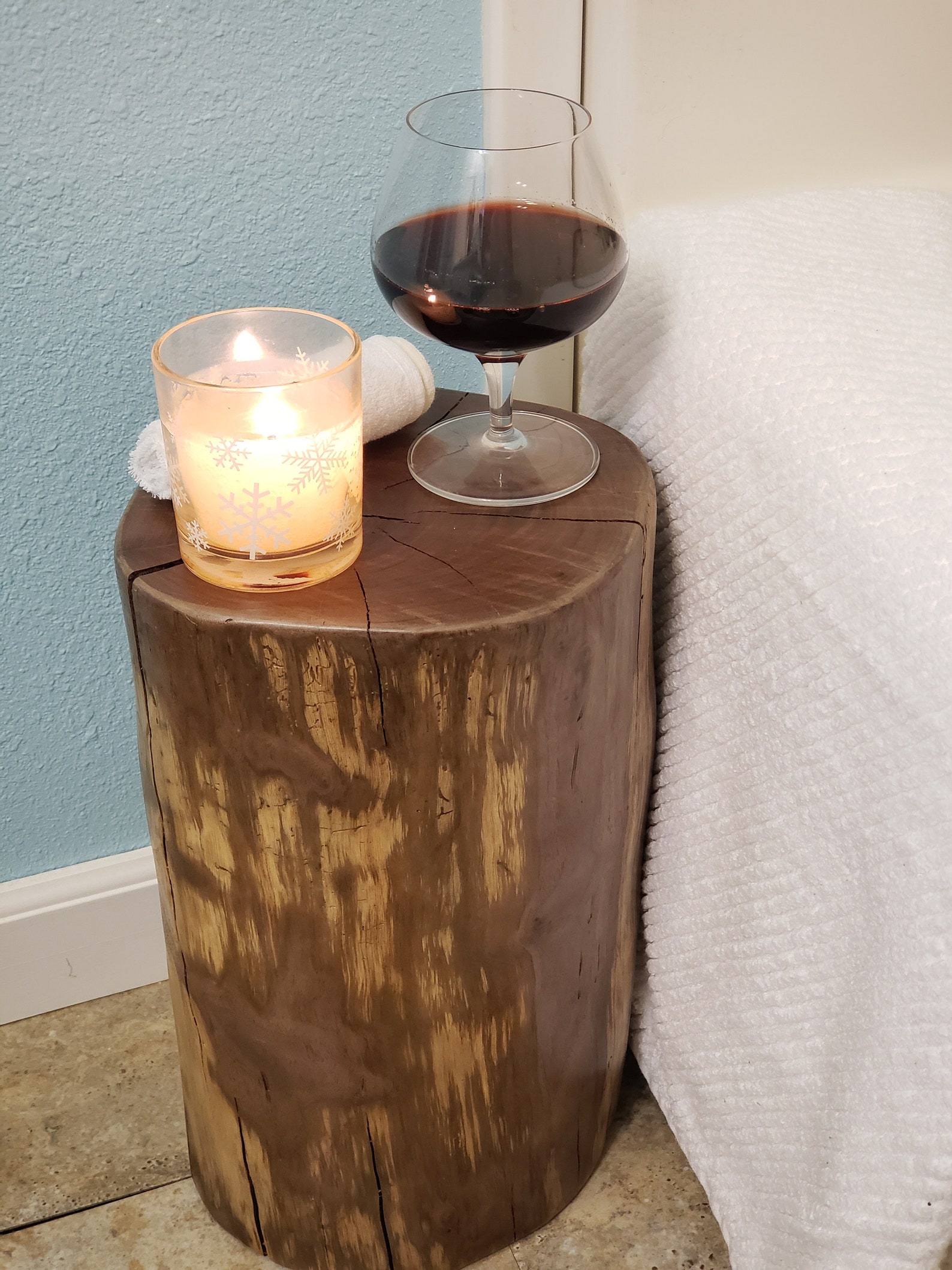 Log Table / Tree Stump / Side Table / Night Stand / Stool / Accent