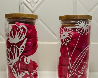 Custom cups, bachelorette accessories, girls trip, cups with names on them, cups with birth flower, party gift bag