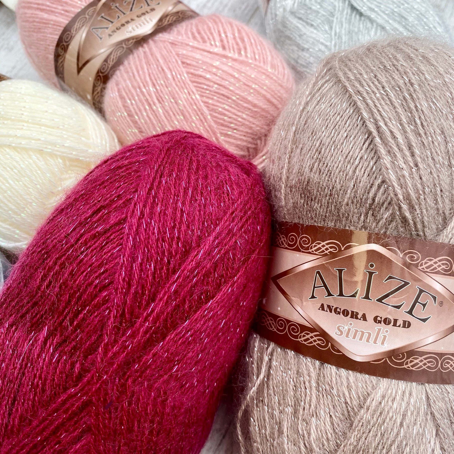 Acheter Fil de laine tricoté à la main à motifs Alize Angora Gold