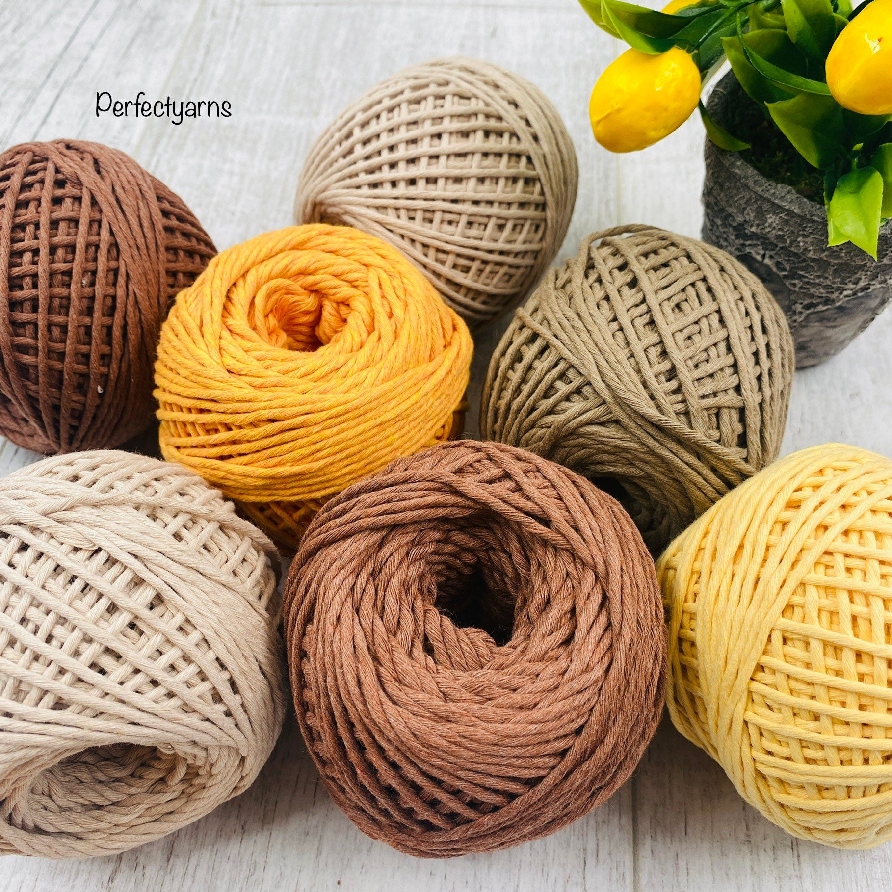 Wschic 32-Foot Soft Cotton Rope – 8mm Thick, Natural Braided Durable Multi-Purpose Cord, Not For Climbing