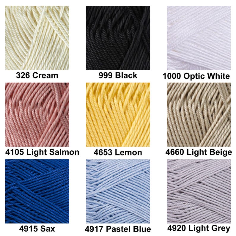 Puede incluir: Una cuadr&iacute;cula de nueve muestras de hilo con n&uacute;meros y nombres: 326 Cream, 999 Black, 1000 Optic White, 4105 Light Salmon, 4653 Lemon, 4660 Light Beige, 4915 Sax, 4917 Pastel Blue y 4920 Light Grey, mostrando texturas de fibras trenzadas.
