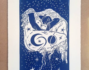 Affiche Nuit, ilustração original linogravura, femme endormie, étoile lune cosmos constellation, bleu, art mural céleste