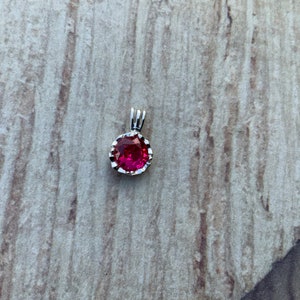 Round Red Ruby Set in a Sterling Silver Halo Setting Pendant Sustainable Gemstone size 6mm Wedding BFF Wife Girlfriend Anniversary Gift