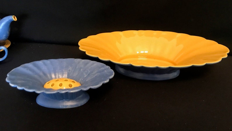 Large Rare Blue and Yellow Catalina Island Fluted Flower Bowl