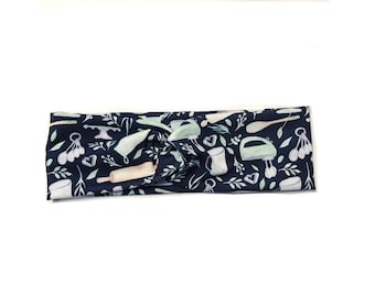 HEADBAND / Bakers essentials black headband / turban headband / knotted headband / hair accessories / fitness accessories