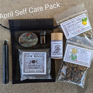 Self Care & Tea Lover's monthly Subscription Box Tea Lovers Subscription Box All Natural Beauty Box April (detox)