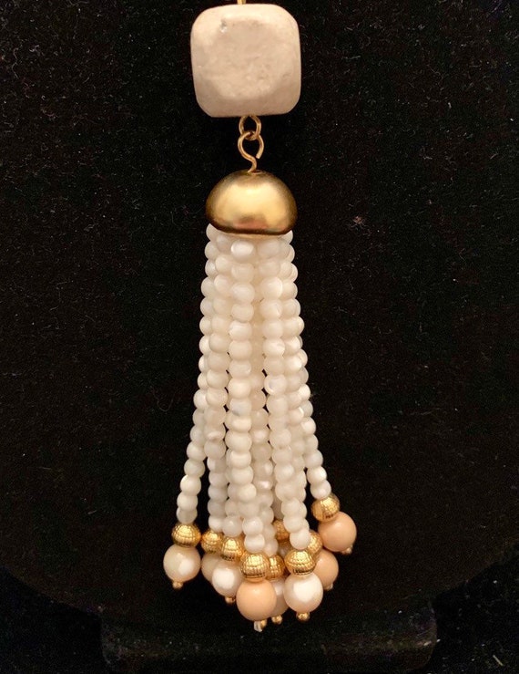 Vintage White Beaded Necklace with Tassel - image 2