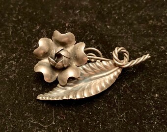 Vintage Handmade Sterling Silver Flower Brooch