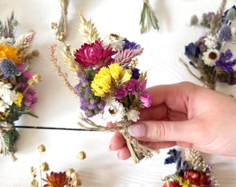 Mini Dried Flower Bouquets SET of 5, Gifts for Guests, Wedding Favors, Bud Vase Decor, Wildflower Arrangement, Bridesmaid Proposal Gift