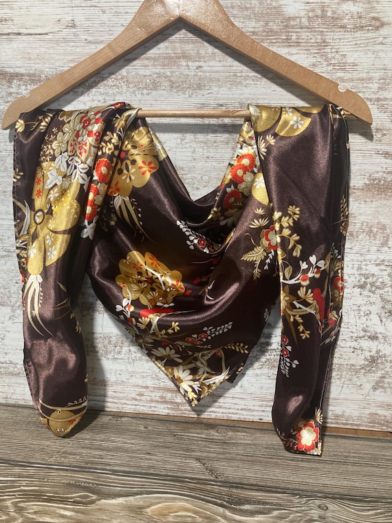 Foulard Western Sauvage Imprimé Animal – Modèle Buckaroo Cowboy, 100% Poly Ester