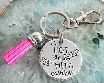 Funny Car Keychain for Girls, Hot Girls Hit Curbs Key Chain, Women Car Accessories, New Driver Key Ring for Teen Daughter