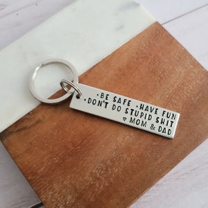Cute Car Stuff for Teens, Be Safe Have Fun Don't Do Stupid Sh*t, Sweet 16 Keychain from Mom and Dad, Teenager New Driver, Birthday Gifts Bild 3