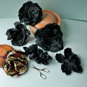 Ex-Large BLACK Silk Rose Millinery Fascinator Flower Hat Mount // Floral Corsage // Artificial Flowers // Hat Trims (A2)