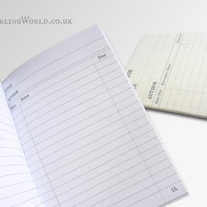 Carnet de lecture de cartes de bibliothèque - Journal de critique de livre A6, bloc-notes en papier recyclé pour notes et listes livresques, avec boîte de rangement en option, Royaume-Uni