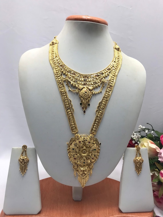 Heavy gold necklace set deals