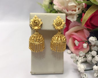 【1点のみ セットでお得♪】 MK Eyelet-Embroidered 上下セット Handmade Jhumka Earrings 22ct Micro Gold Plated Earrings