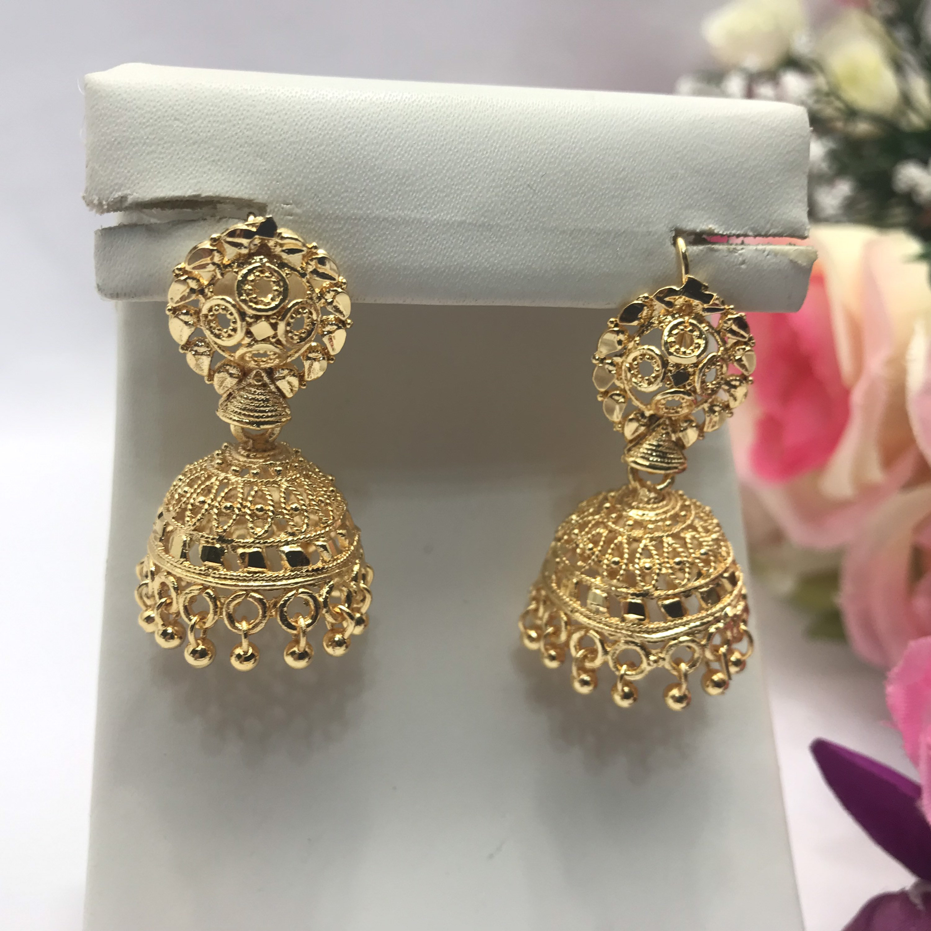 Buy Gold Plated Kundan Jhumka/ Jhumka Earrings/ Bollywood Inspired Earrings/  Pakistani Ethnic Style Earrings/ Indian Style Earrings/ Jewelry Online in  India - Etsy