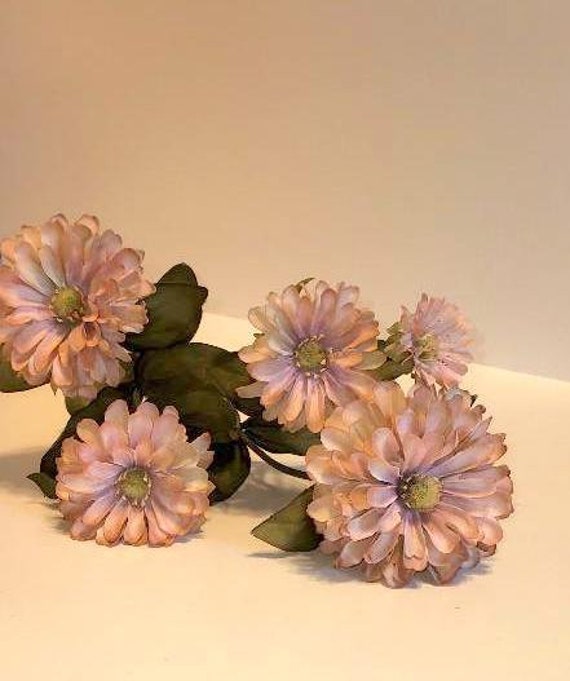 25 Zinnia Silk Flower Stem