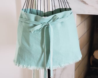 Short Half Apron with natural fringed hem