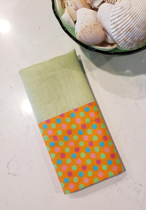 Linen Finger Tip Towel with Cotton Accent