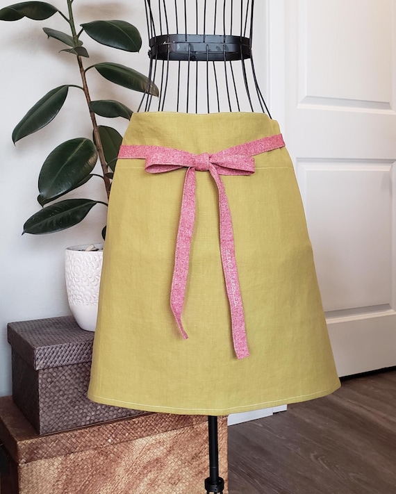 Bistro Apron, Green Linen