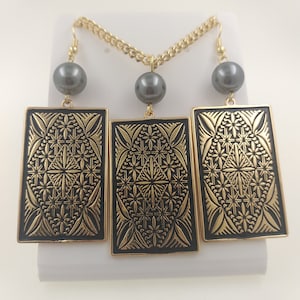 Gold Plating plumeria flower tribal  hawaii set necklace earrings