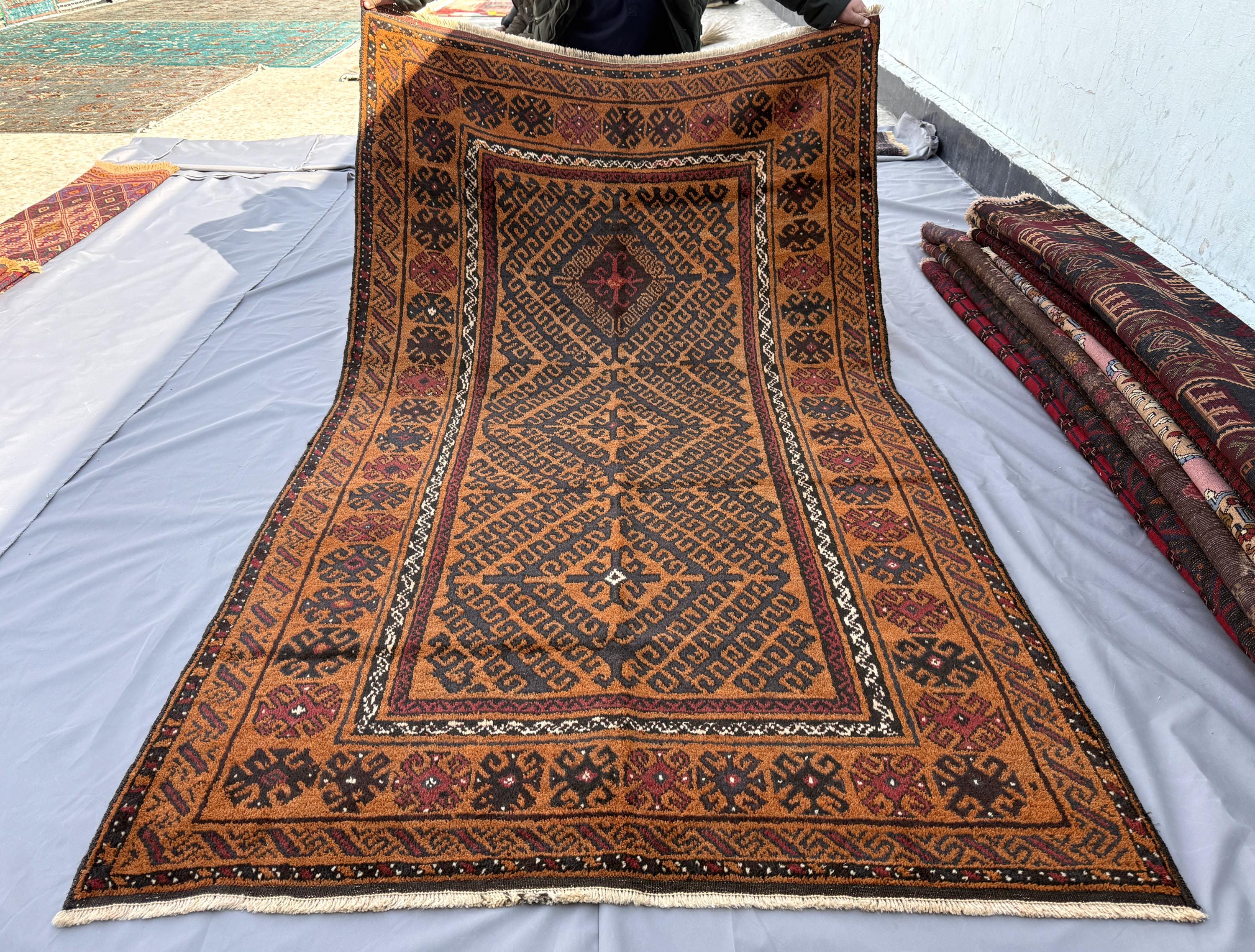 VintageRugsGallery - Etsy 日本