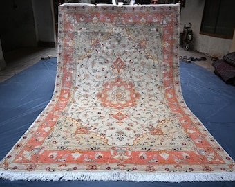 Vintage Caucasian Wool Rug 7x10, Hand-Knotted Floral Medallion