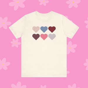 18-Inch Doll Shirt: Retro Hearts Valentine's Day Tee image 1