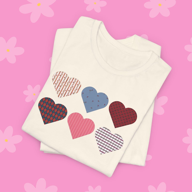 18-Inch Doll Shirt: Retro Hearts Valentine's Day Tee image 2