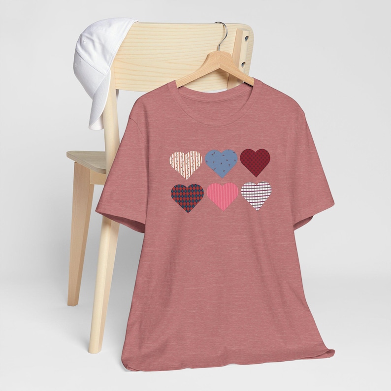 18-Inch Doll Shirt: Retro Hearts Valentine's Day Tee image 4