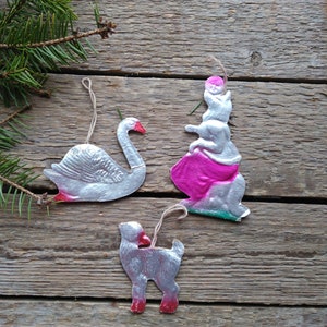 Juego de 3 adornos de cartón, cabra, cisne, zorro, papel, año nuevo, juguete de árbol de Navidad vintage, adorno antiguo de Navidad, decoración navideña