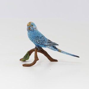 Blue parakeet on branch • WB 1410 • Fritz Bermann® • Vienna Bronzes Since 1850 • Certified